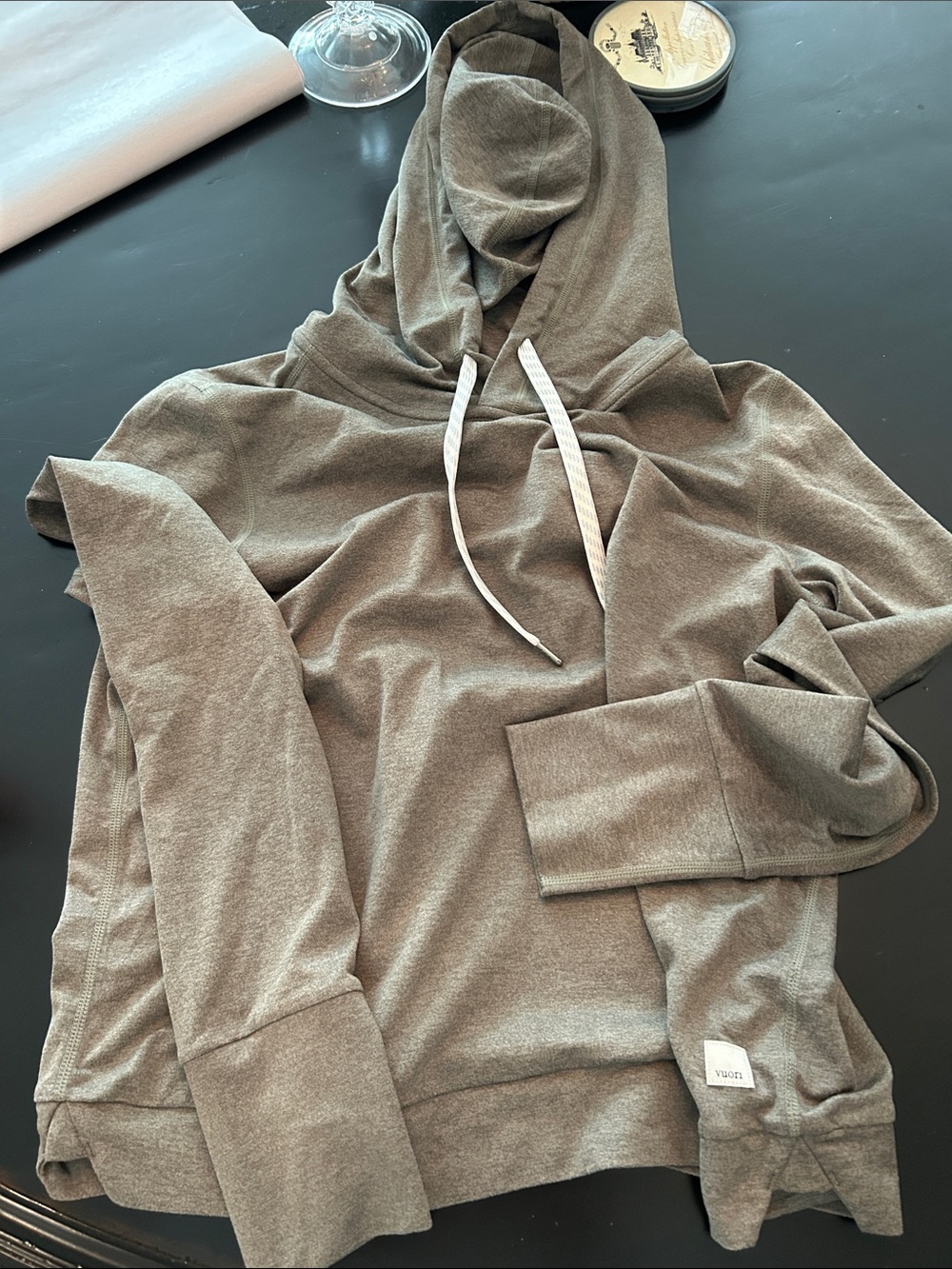 VUORI Hoodie nwot